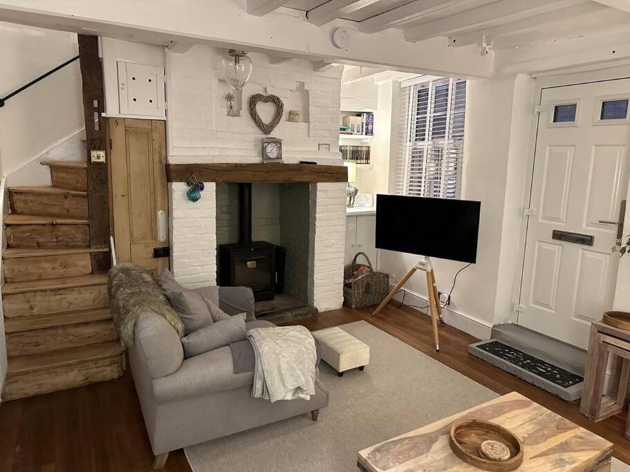 The Nook Lincoln Villa ภายนอก รูปภาพ