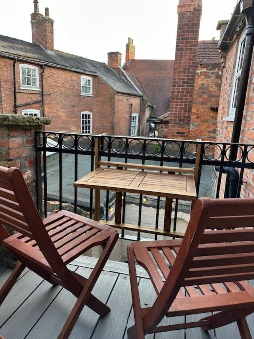 The Nook Lincoln Villa ภายนอก รูปภาพ