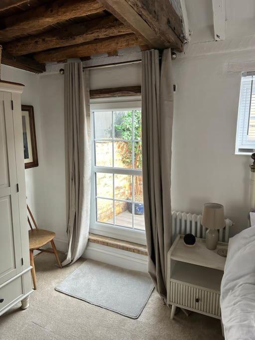 The Nook Lincoln Villa ภายนอก รูปภาพ